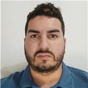 profesor de guitarra para niños y adultos interesados en empezar a aprender desde lo mas básico hasta nivel medio.